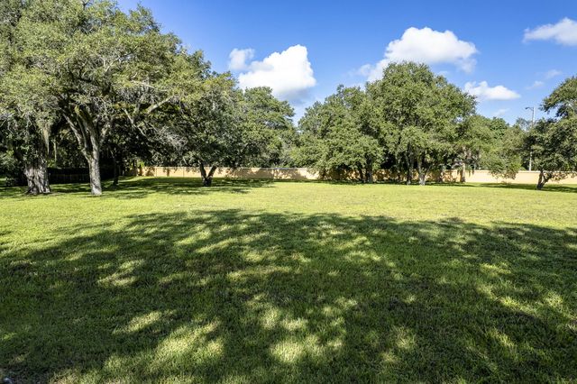 5 of 7 - 9900 Winding Rdg Lane, Davie, FL