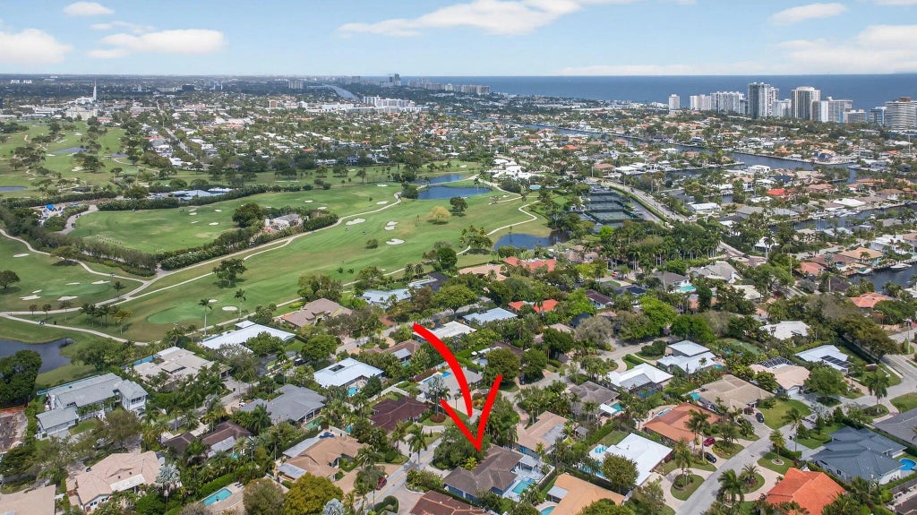 2732 Ne 35th Drive, Fort Lauderdale