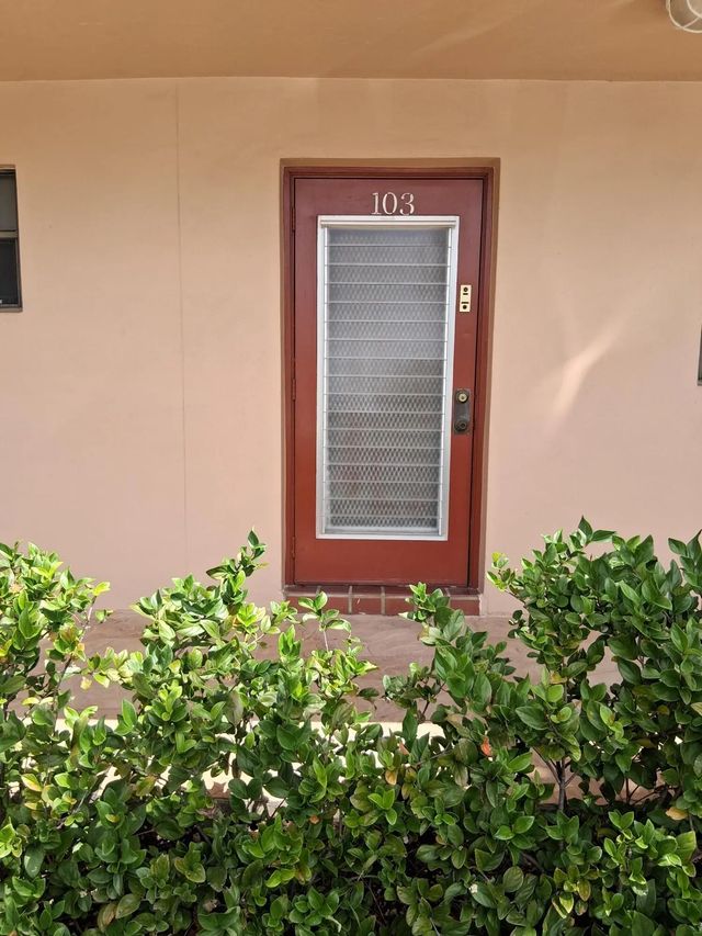5 of 5 - 10303 Sunrise Lakes Boulevard #103, Sunrise, FL