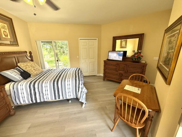 Photo of Listing #B26001666