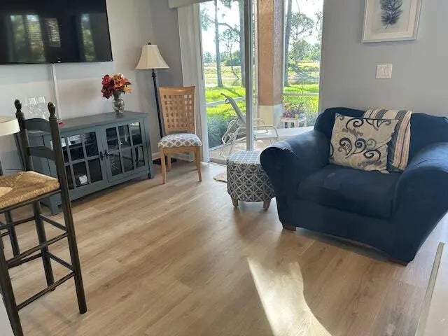 Photo of Listing #B26001876