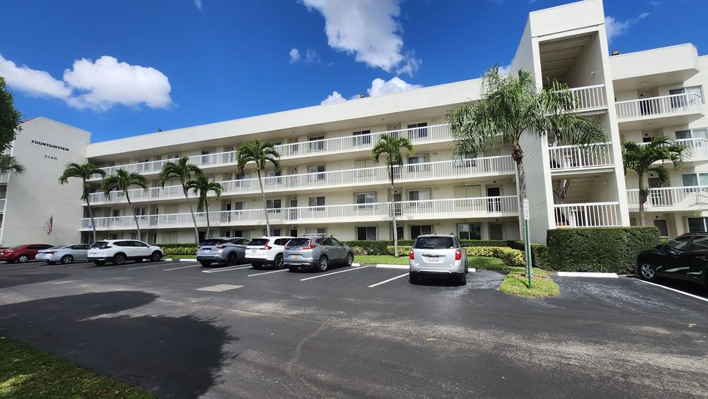 3146 Via Poinciana  Via Poinciana #414, Lake Worth