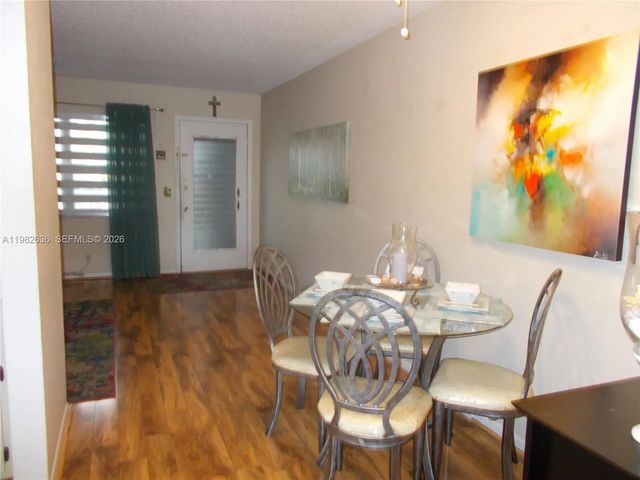 3 of 24 - 13450 Sw 3rd Street #310d, Pembroke Pines, FL