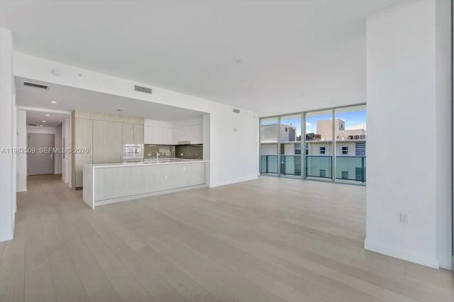 3 of 25 - 9201 E Bay Harbor Drive #702, Bay Harbor Islands, FL