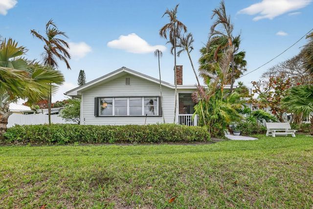 5 of 75 - 4490 Ne Indian River Drive, Jensen Beach, FL
