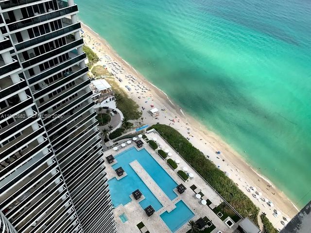5 of 49 - 1830 S Ocean Drive #4608, Hallandale Beach, FL