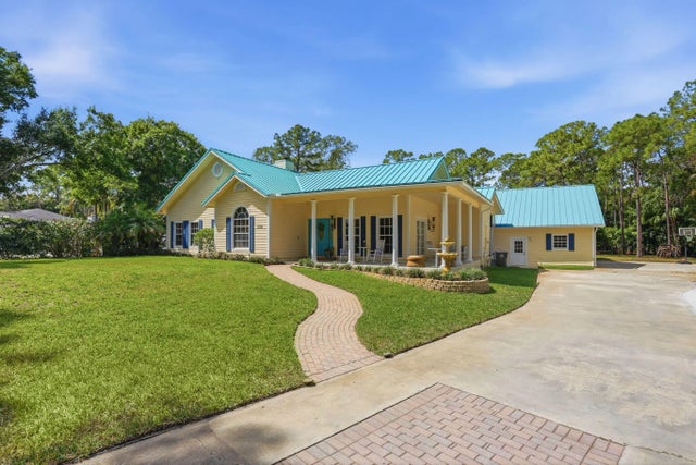 Photo of Listing #B26002712