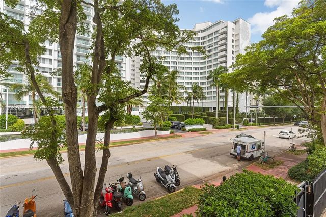 2 of 20 - 1035 West Avenue #201, Miami Beach, FL