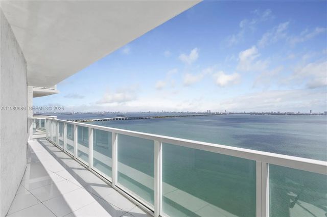 2 of 29 - 665 Ne 25th Street #2102, Miami, FL