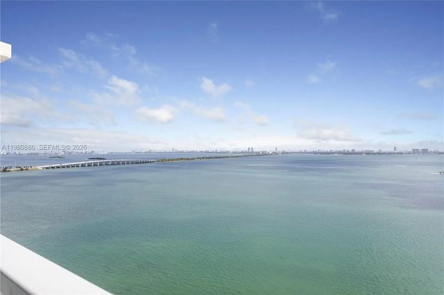 4 of 29 - 665 Ne 25th Street #2102, Miami, FL