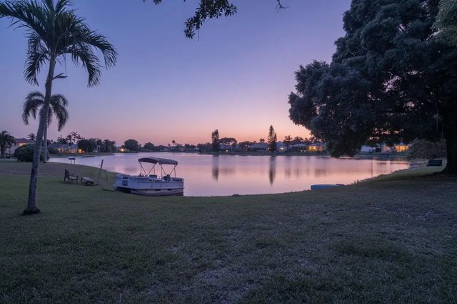 3 of 48 - 7040 Peninsula Lake Court, Lake Worth, FL