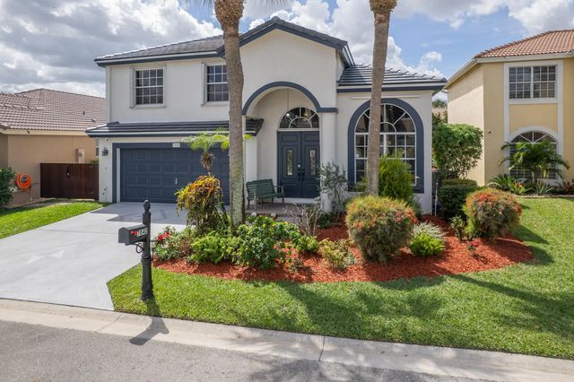 5 of 48 - 7040 Peninsula Lake Court, Lake Worth, FL