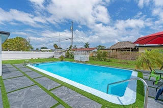 Photo of Listing #B26001837