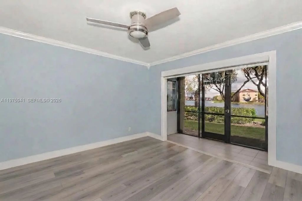 13705 Sw 12th Street #104b, Pembroke Pines