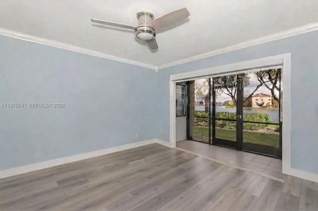 13705 Sw 12th Street #104b, Pembroke Pines