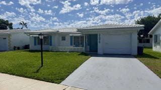 Photo of Listing #B26001875