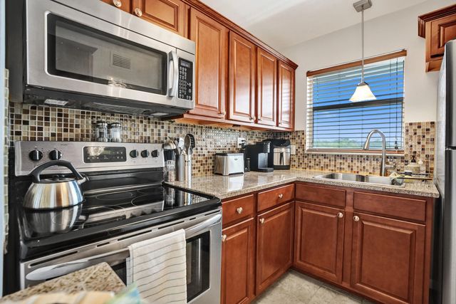 2 of 18 - 2901 E Sunrise Lakes Drive E #305, Sunrise, FL
