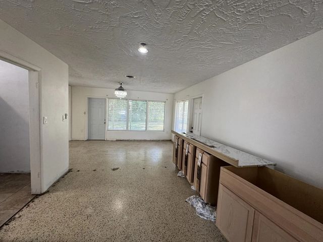 3 of 30 - 2110 Cortez Boulevard, Fort Pierce, FL