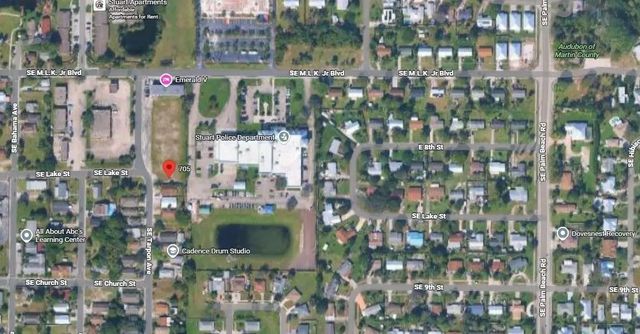 4 of 4 - 705 Se Tarpon Avenue, Stuart, FL