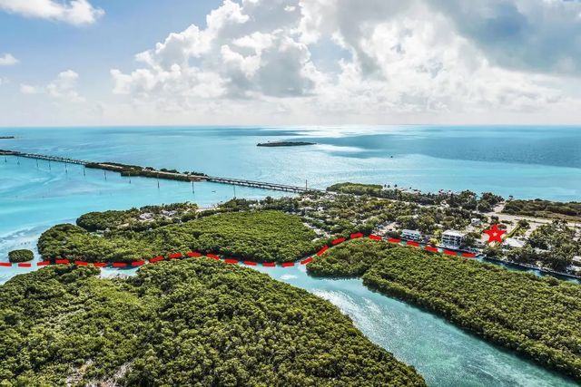 2 of 26 - 77340 Overseas Highway, Islamorada, FL