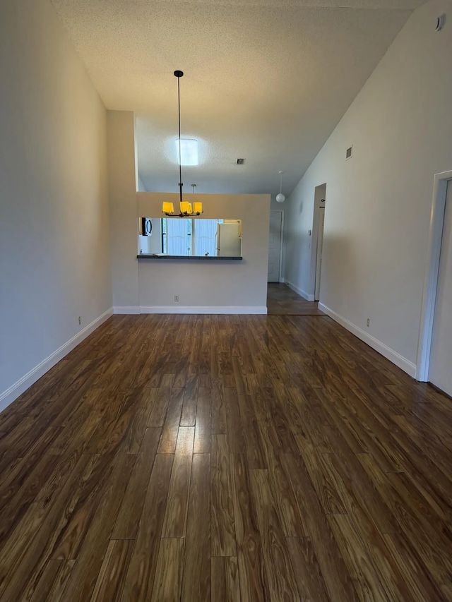 2 of 15 - 4715 Lucerne Lakes Boulevard E #205, Lake Worth, FL
