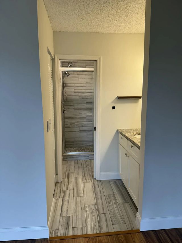 5 of 15 - 4715 Lucerne Lakes Boulevard E #205, Lake Worth, FL