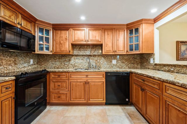 2651 S Palm Aire Drive #101, Pompano Beach