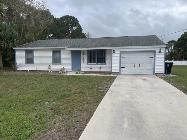 2 of 14 - 2122 Se Heathwood Circle, Port St. Lucie, FL