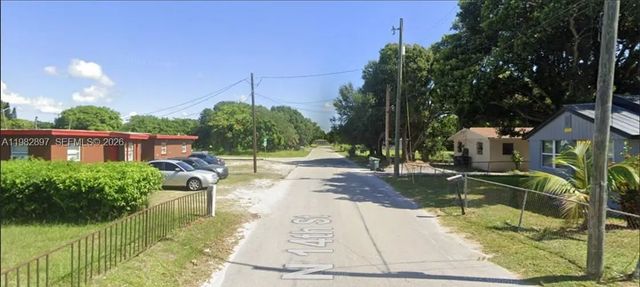 3 of 4 - 432 N 14 St St Causeway, Fort Pierce, FL