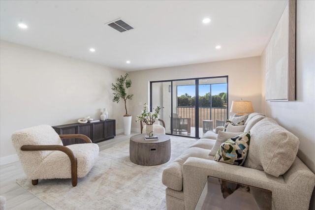 4 of 46 - 47 Stratford Lane W #f, Boynton Beach, FL