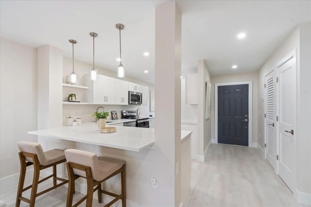 5 of 46 - 47 Stratford Lane W #f, Boynton Beach, FL