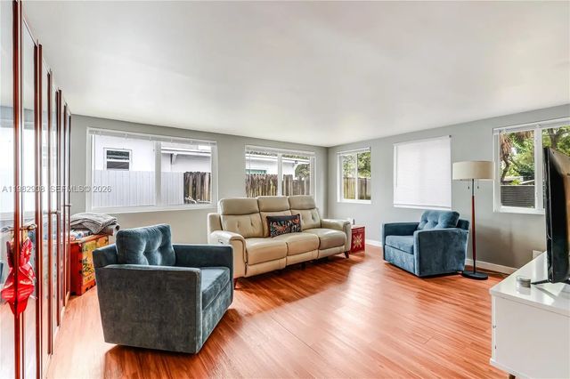 4 of 24 - 12955 Ne 11th Avenue, North Miami, FL
