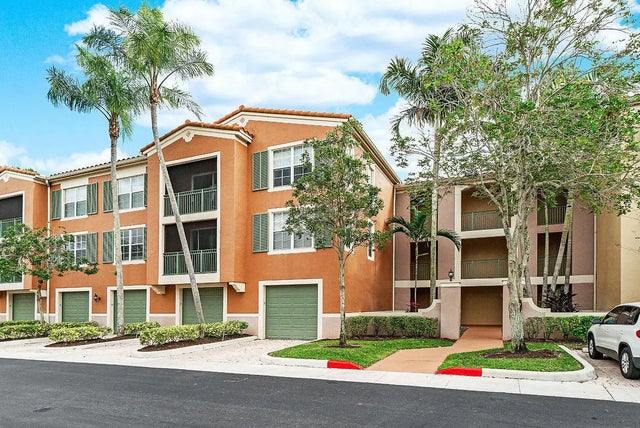 Photo of Listing #B26002046