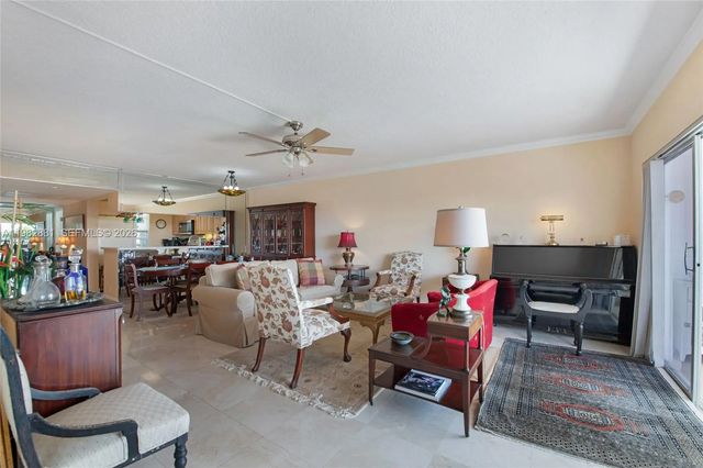 5 of 35 - 3050 Ne 48th Court #401, Lighthouse Point, FL