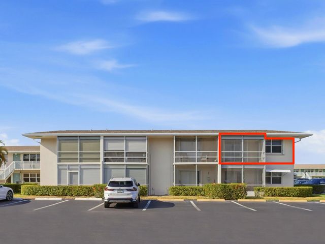 3 of 30 - 680 W Horizons  W #212, Boynton Beach, FL
