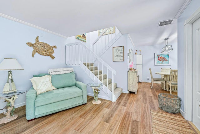 Photo of Listing #B26004460