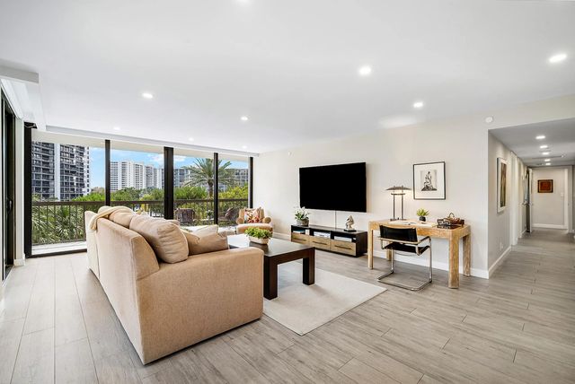 5 of 52 - 4740 S Ocean Boulevard #416, Highland Beach, FL