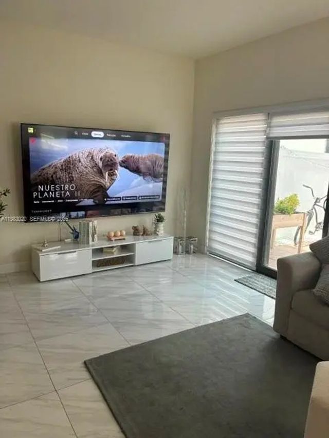 3 of 28 - 3337 W 105th Terrace, Hialeah, FL