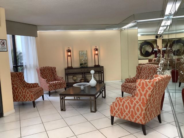 5 of 43 - 1300 Saint Charles Place #unit Ph13, Pembroke Pines, FL