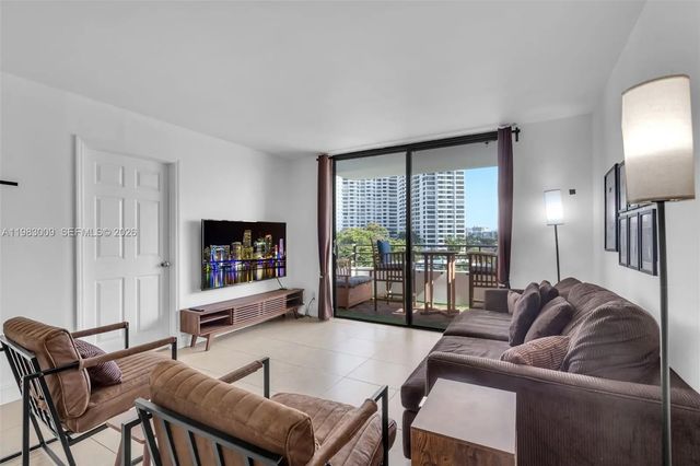 5 of 42 - 500 Three Islands Boulevard #226, Hallandale Beach, FL