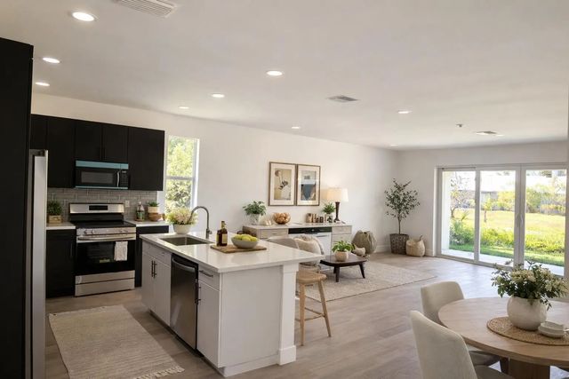 4 of 25 - 500 Sunset Road N, Rotonda West, FL