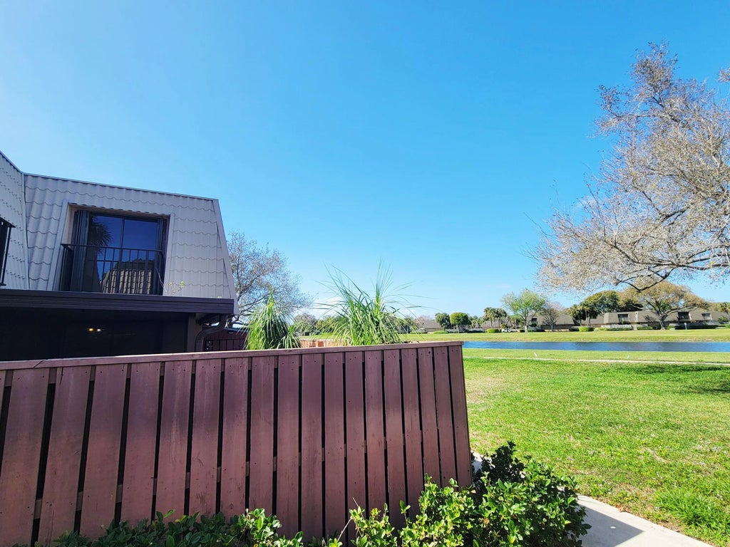 6407 64th Way, West Palm Beach