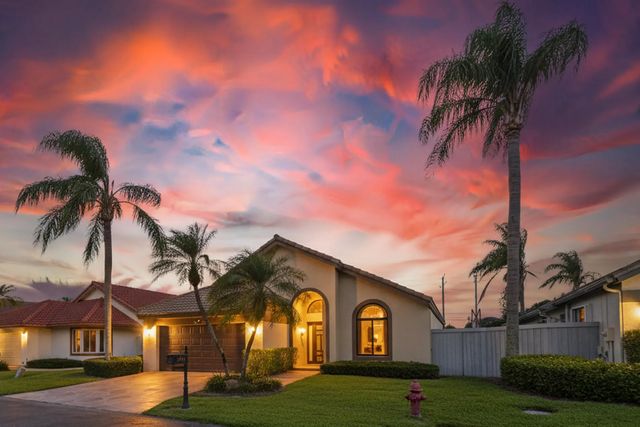 2 of 55 - 169 Executive Circle, Boynton Beach, FL