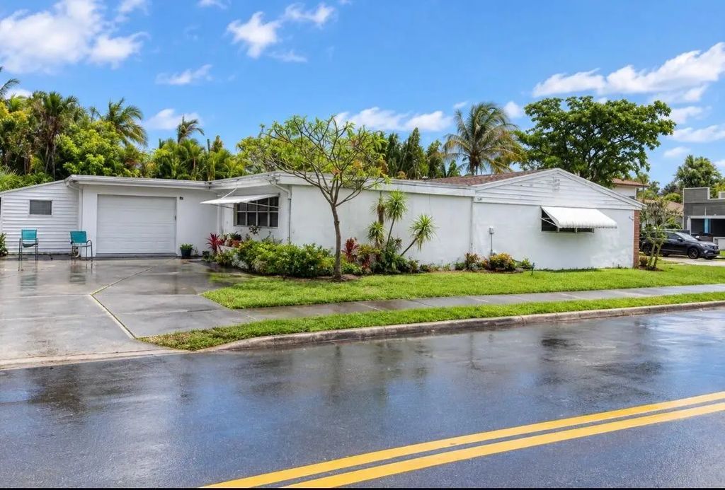 1029 Ardmore Road, West Palm Beach