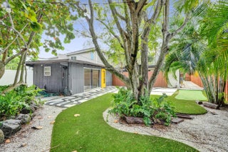 Photo of Listing #B26002336