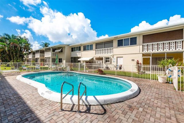 3 of 31 - 801 Pine Drive #20, Pompano Beach, FL