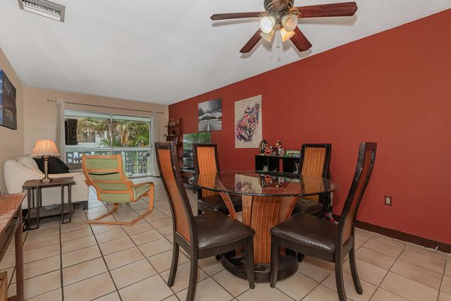 4 of 31 - 801 Pine Drive #20, Pompano Beach, FL