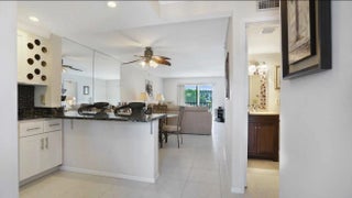 Photo of Listing #B26002392