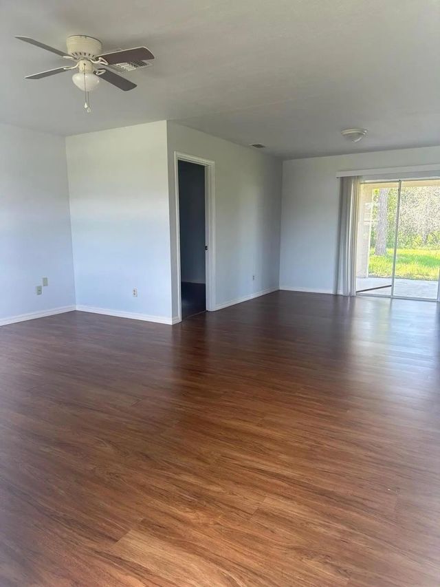 2 of 13 - 314 Se Evergreen Terrace, Port St. Lucie, FL