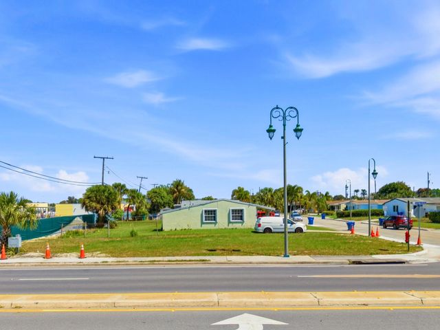 4 of 9 - 0 Australian Avenue, Riviera Beach, FL